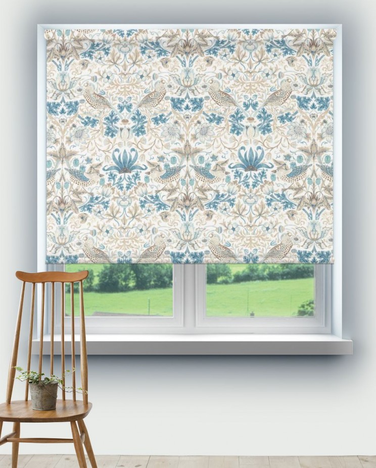 Roller Blinds Morris and Co Strawberry Thief Fabric 226917